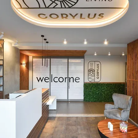 Corylus Luxury & *