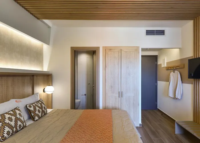 Corylus Luxury &