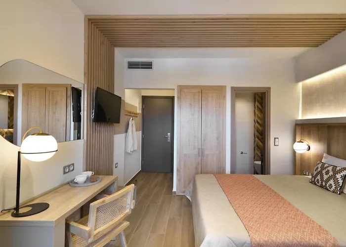 Aparthotel Corylus Luxury & 4*