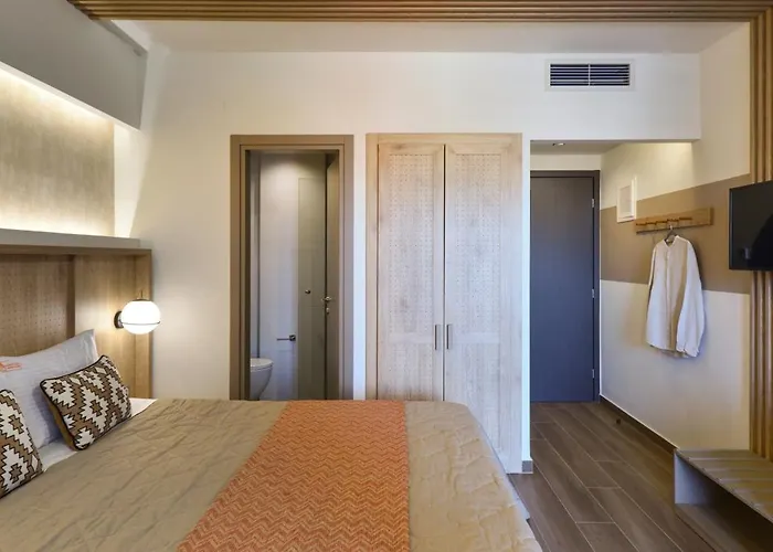 Aparthotel Corylus Luxury & 4*