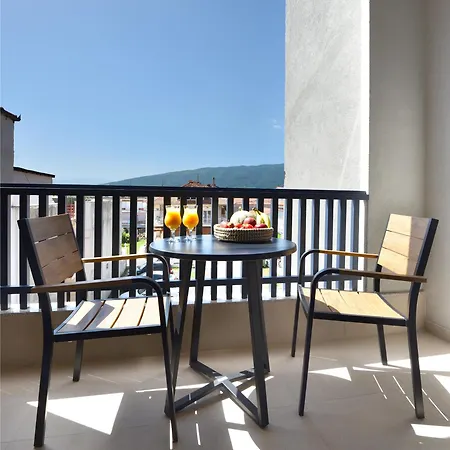 Hotel apartamentowy Corylus Luxury &
